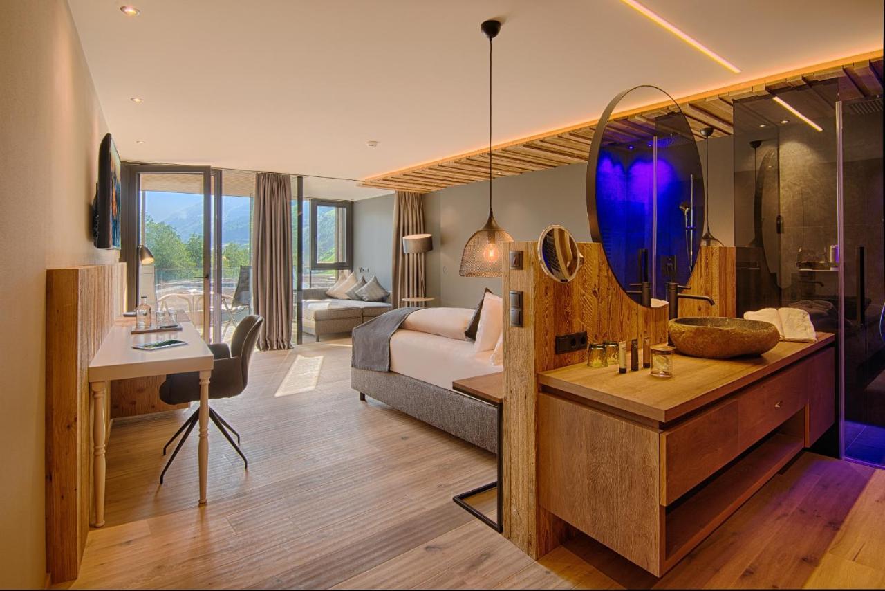 Amonti Wellnessresort Cadipietra Esterno foto
