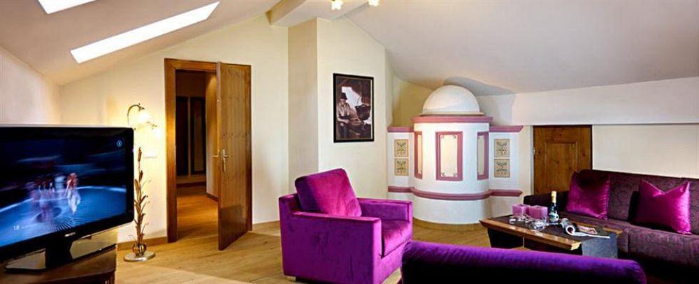 Amonti Wellnessresort Cadipietra Esterno foto