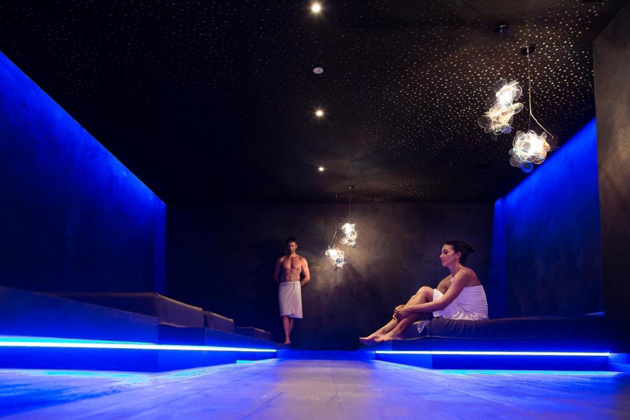 Amonti Wellnessresort Cadipietra Esterno foto