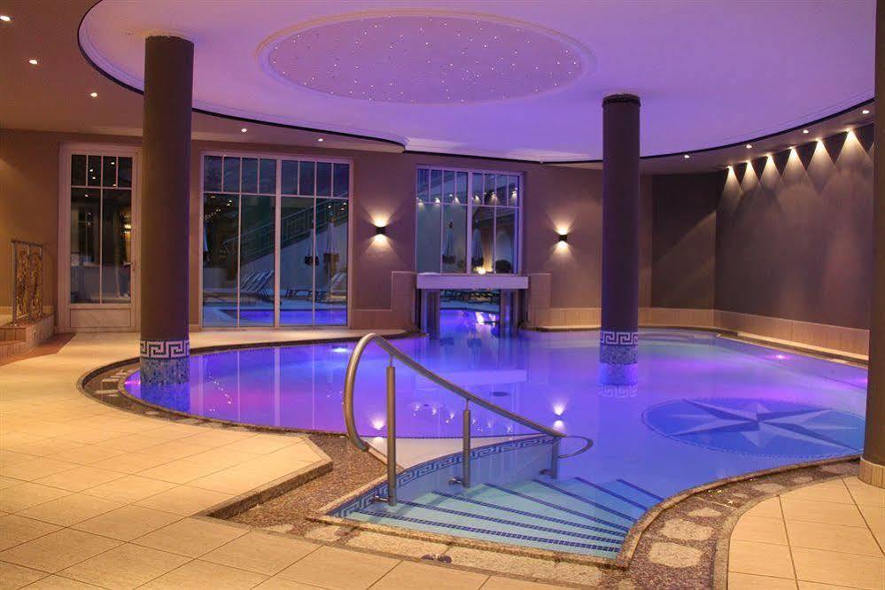 Amonti Wellnessresort Cadipietra Esterno foto